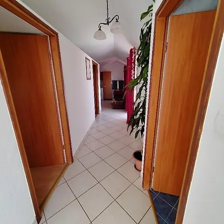 Apartment With Parking Space Barbat, Rab - 22217 Rab Town