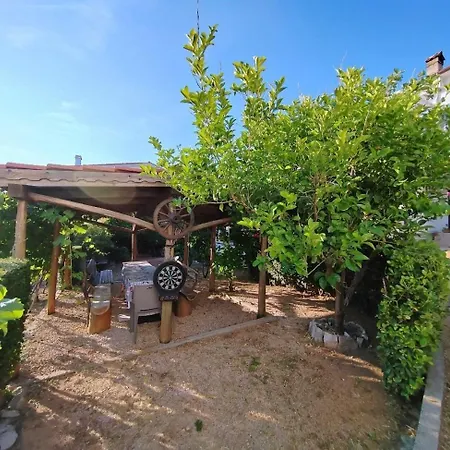 Apartment With Parking Space Barbat, Rab - 22217 *