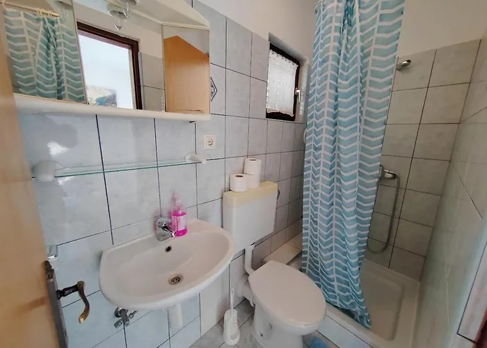 Apartmán With Parking Space Barbat, Rab - 22217 Rab Town