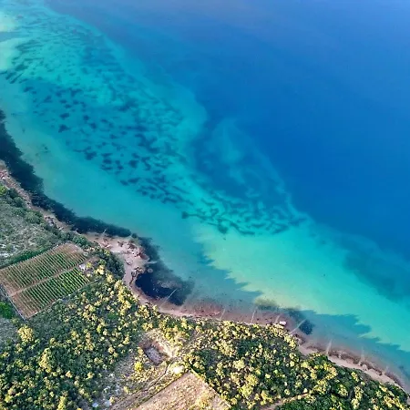 Appartamento With Parking Space Barbat, Rab - 22217 Rab Town